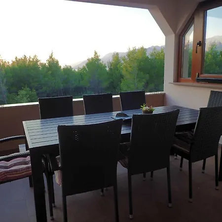 Appartement In 35406